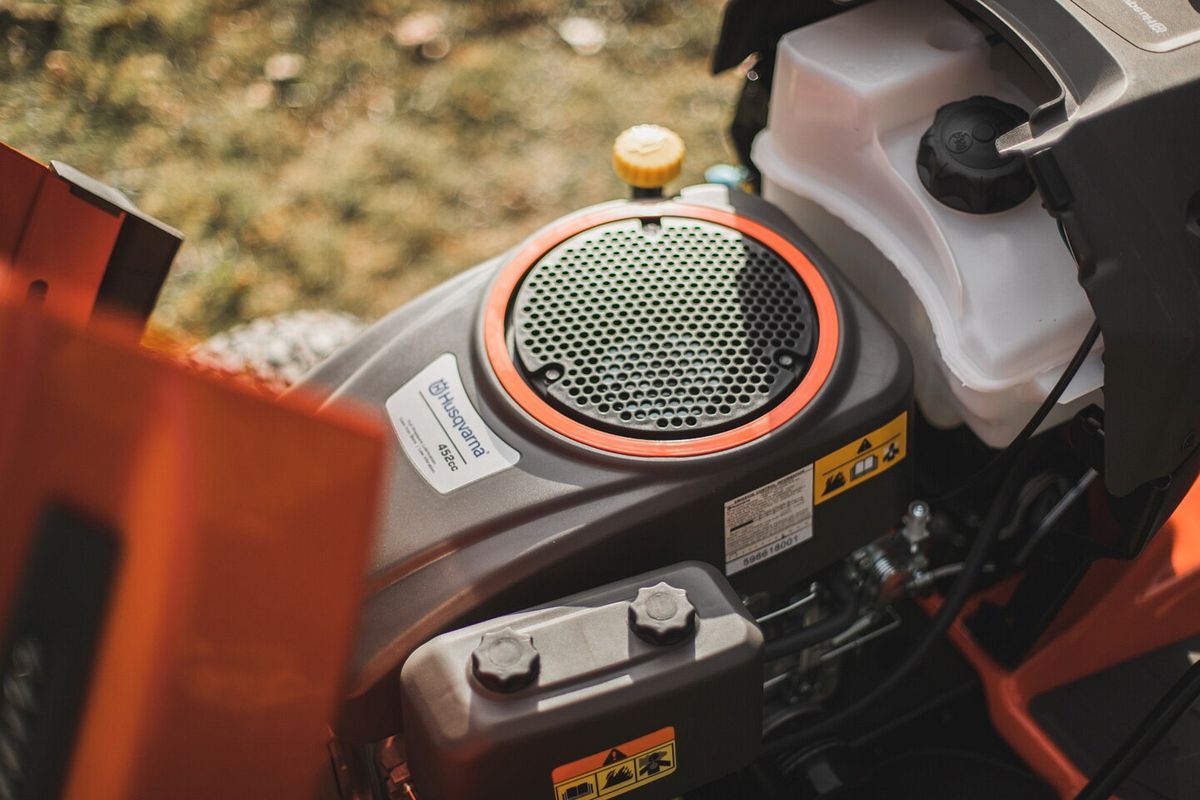 Husqvarna TC 242T´X Motor