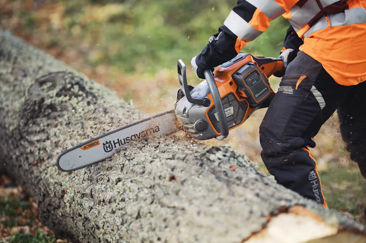 Husqvarna Akku Motorsäge 550iXP® G 15"