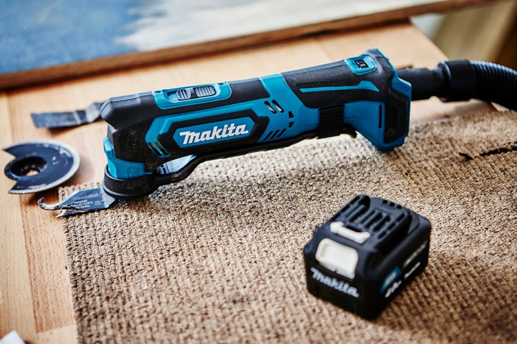Makita Akku-Multifunktionswerkzeug TM30DSMJX5
