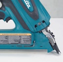 Makita Akku-Gasnagler GN900SE