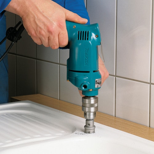 Makita Bohrmaschine DP4700J