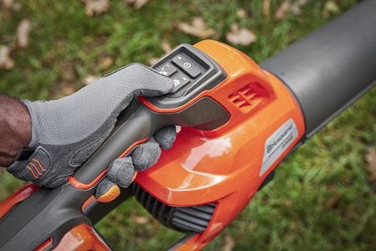 Husqvarna Akku-Blasgerät 230iB
