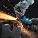 Makita Winkelschleifer 9558PBGY