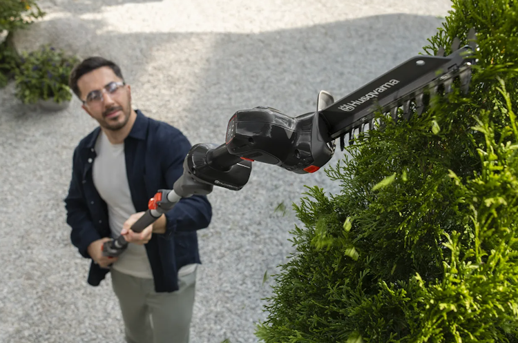 Husqvarna Aspire® SE20-P4A mit Verlängerung inkl. Akku und Ladegerät