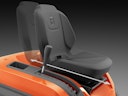Husqvarna Rasentraktor TS 215T mit Seitenauswurf