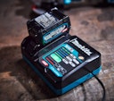 Vorschaubild Makita Schnellladegerät DC40RA 191E07-8