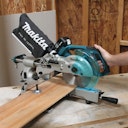 Makita Akku-Kapp- und Gehrungssäge DLS713NZ