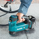Makita Akku-Kompressor DMP180Z