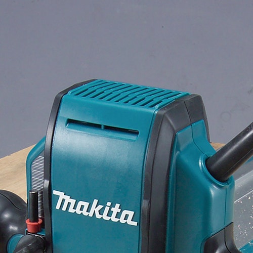 Makita Oberfräse RP0900J